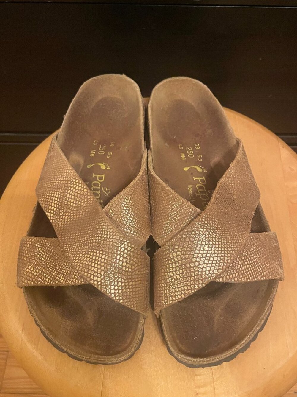 Birkenstock Papillio Daytona Slide Sandals Python Gold Metallic Leather Size 39